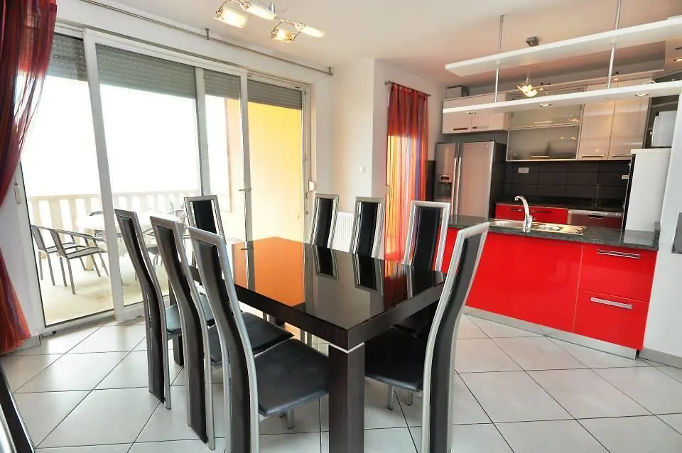 Apartment Luxury Cream Kaštela