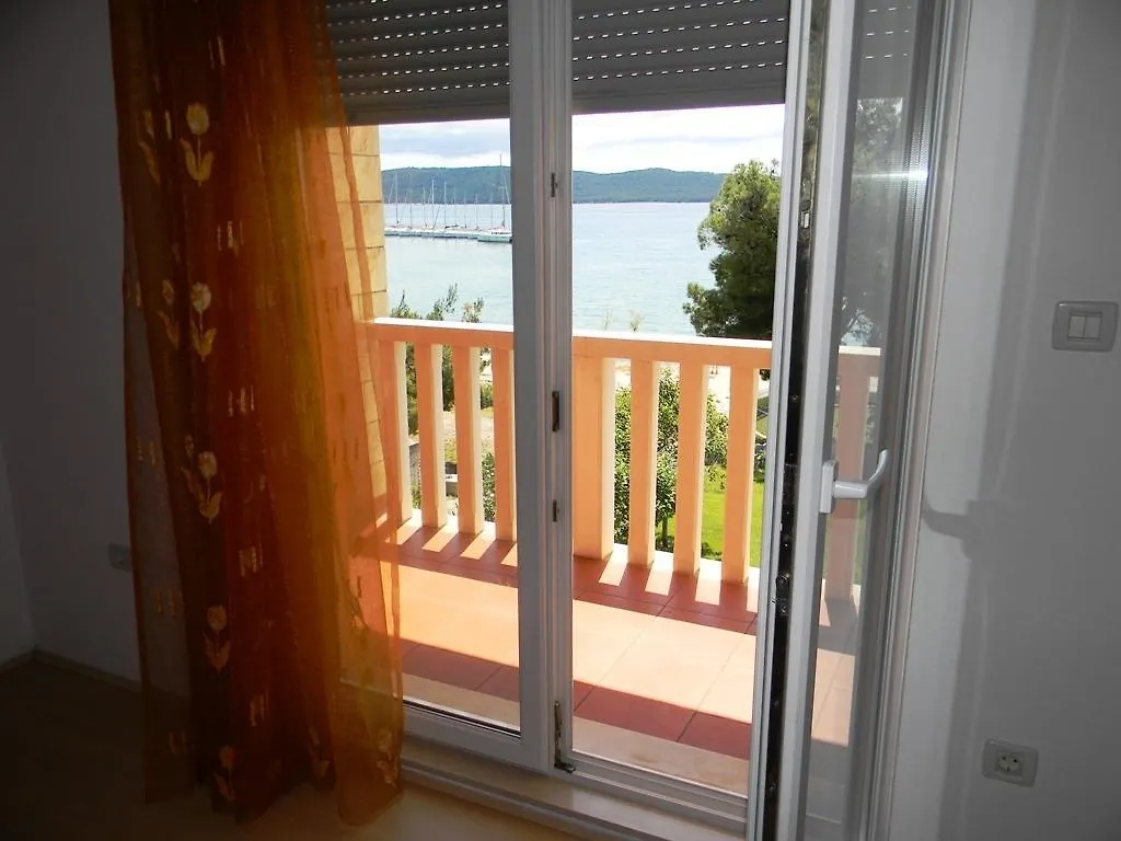 Apartment Luxury Cream Kaštela 0*,  Kroatië