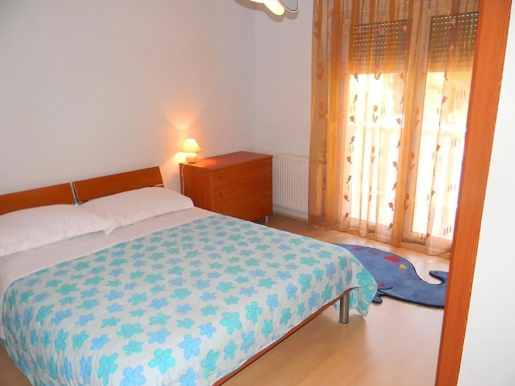 Apartment Luxury Cream Kaštela 0*,  Kroatië