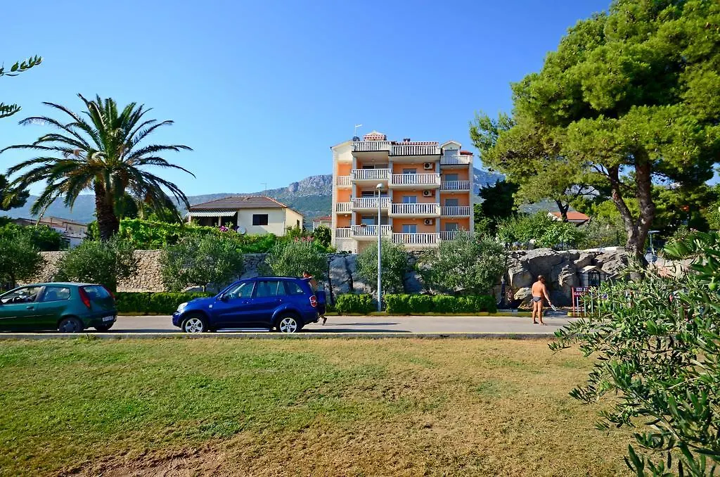 Apartment Luxury Cream Kaštela