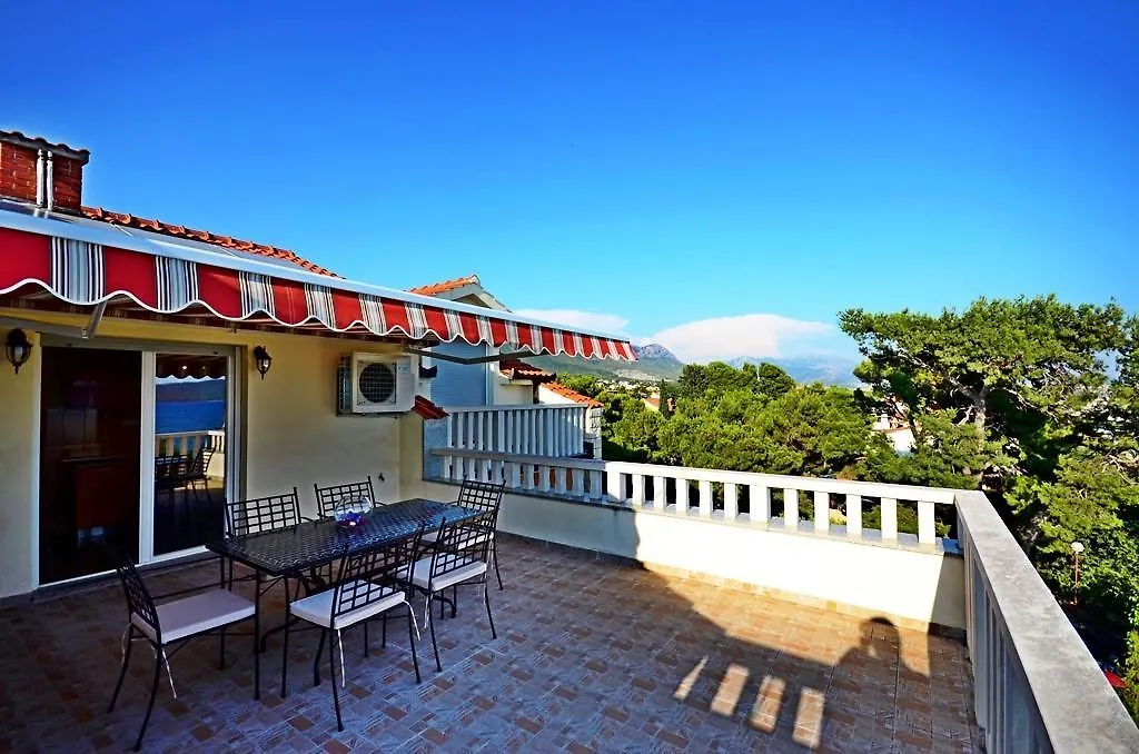 Apartment Luxury Cream Kaštela Kroatien