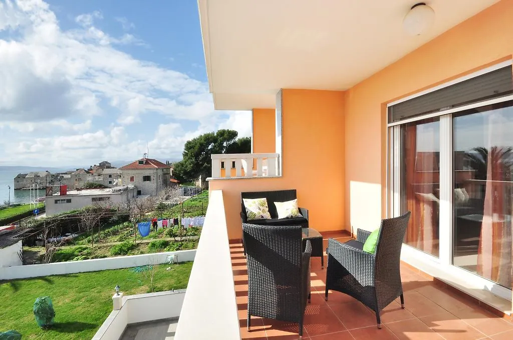 Apartment Luxury Cream Kaštela 0*,
